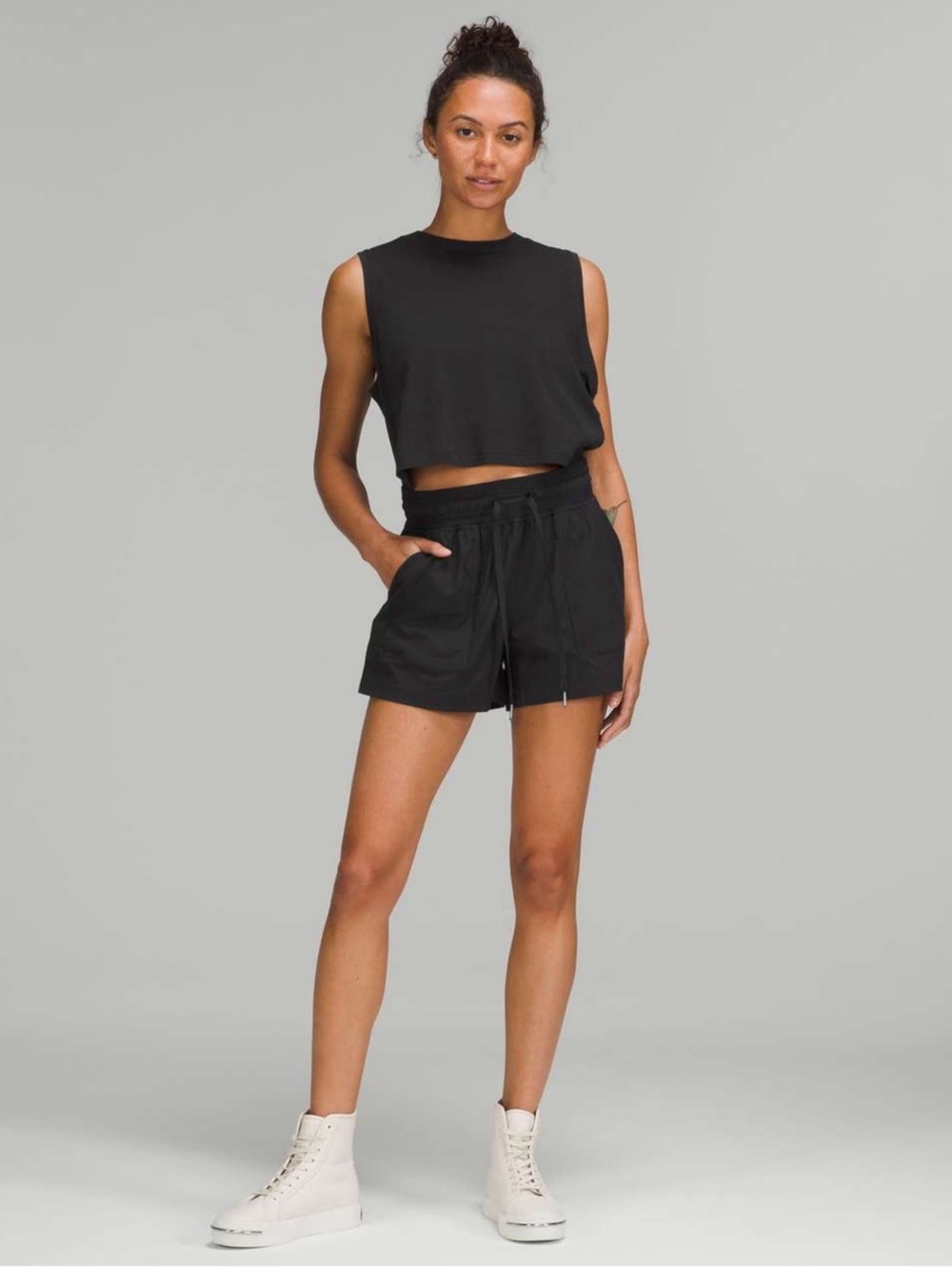 lululemon dance studio shorts | 10 black